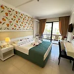 Chateau De 3* Marmaris