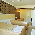 Hotel Chateau De 3*