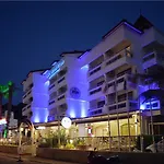 Hotel Chateau De
