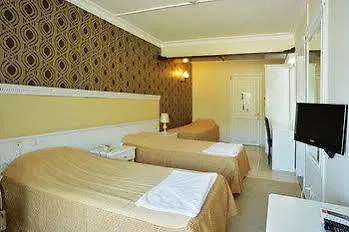 Ξενοδοχείο Chateau De 3*