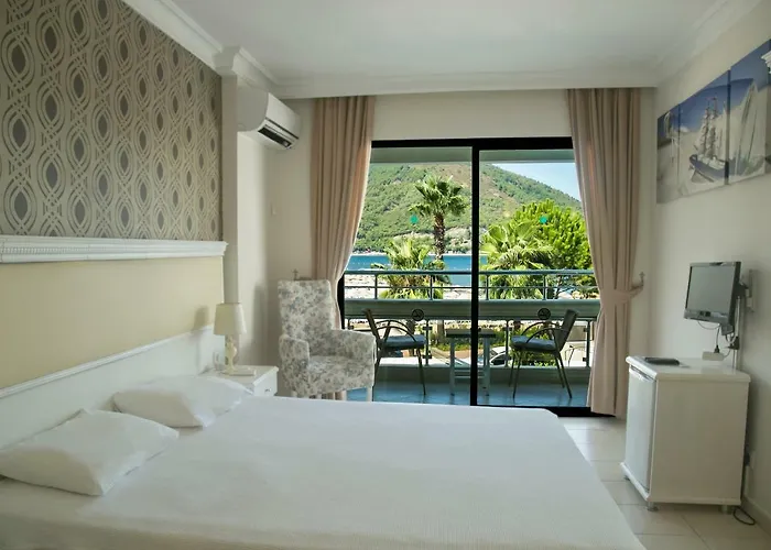 Chateau De Otel Marmaris