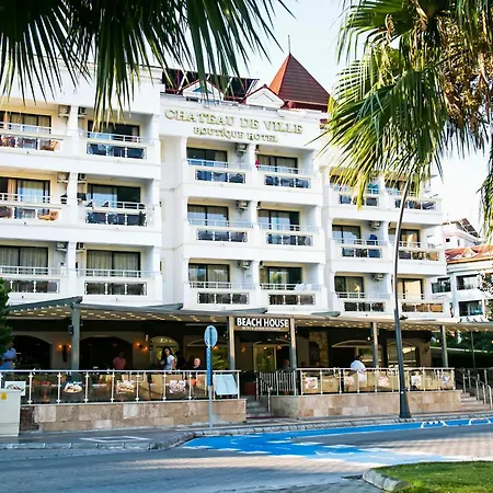 Chateau De ホテル 3*