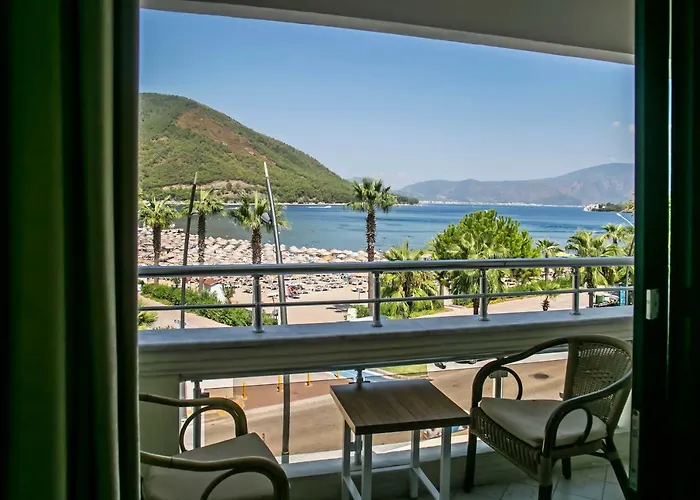 Chateau De 3* Μαρμαρίς